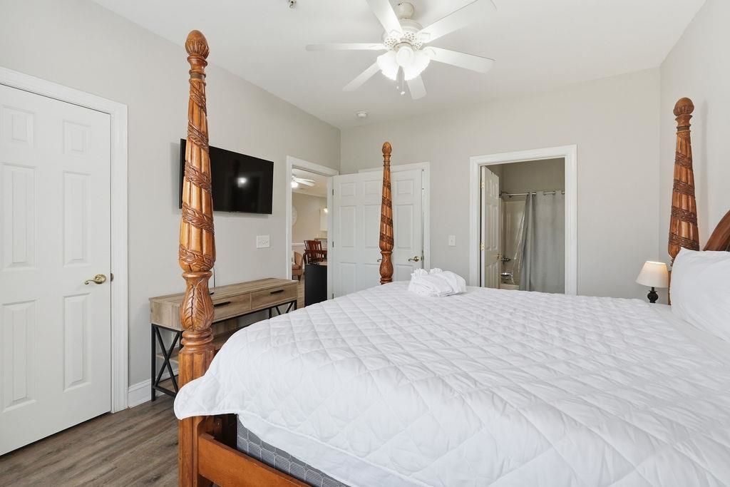 4803 Bovardia Pl.  Photo 14
