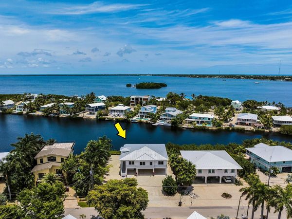38 N Bounty Lane, KEY LARGO, FL 33037