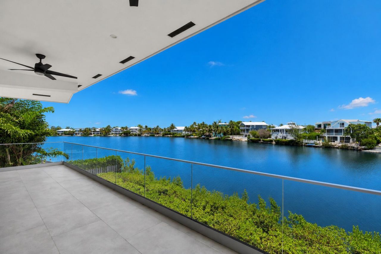 38 N Bounty Lane, Key Largo, FL 33037 Photo