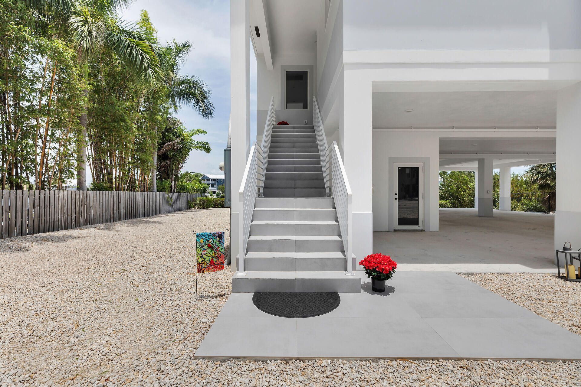 38 N Bounty Lane, Key Largo, FL 33037 Photo