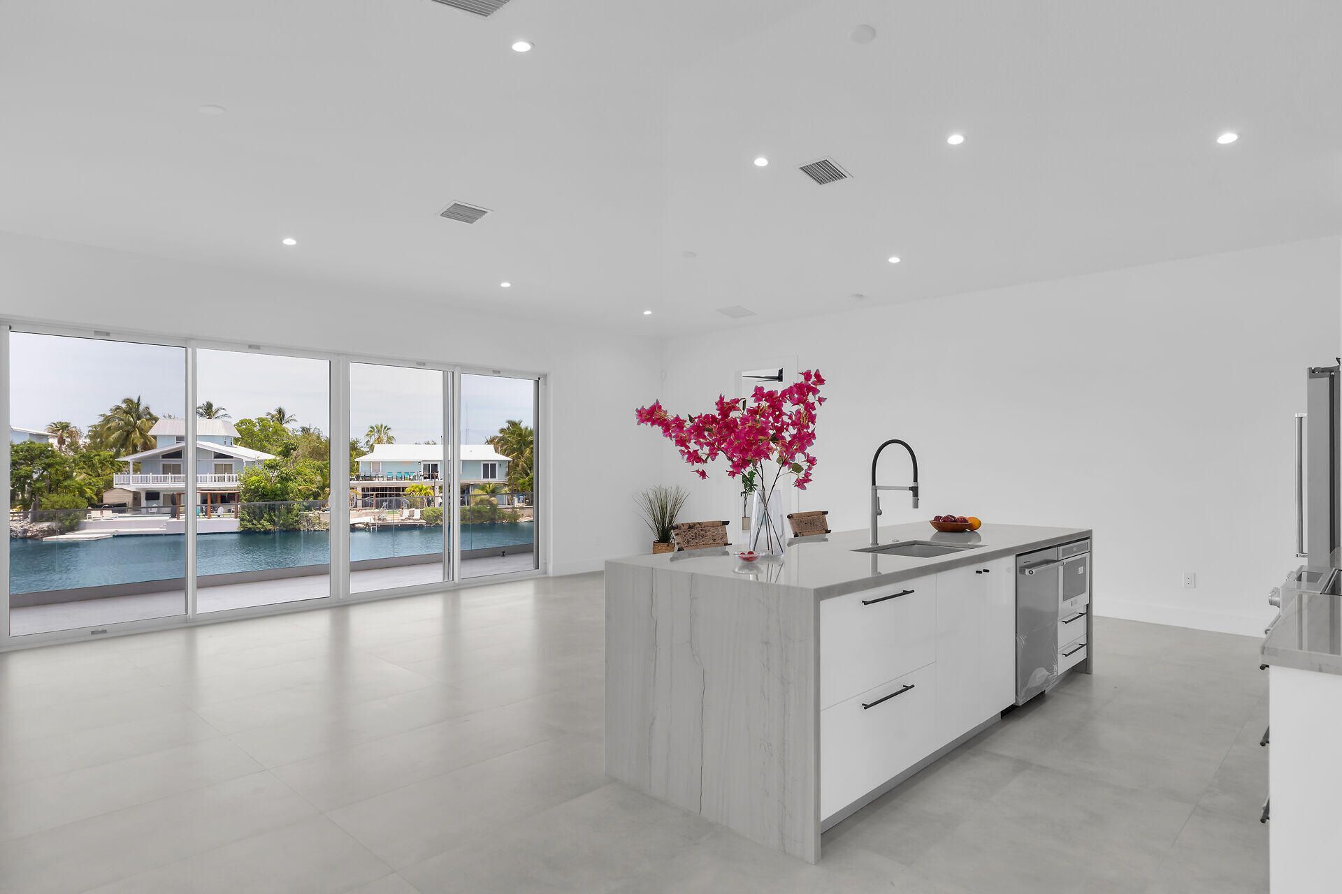 38 N Bounty Lane, Key Largo, FL 33037 Photo