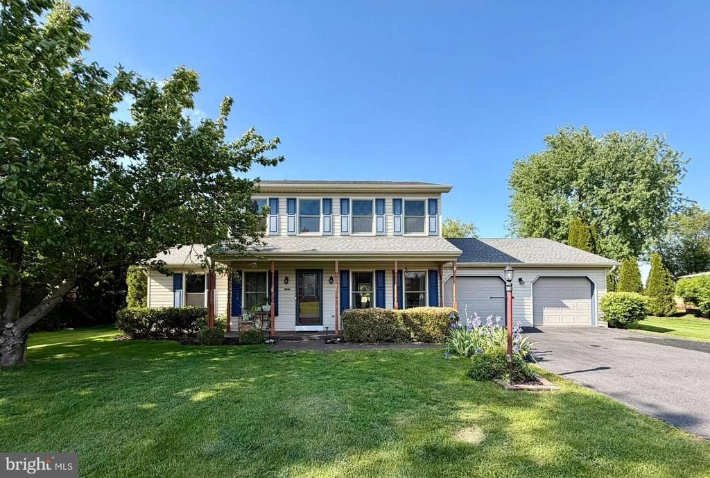 760 FRANKLIN SQUARE DRIVE, CHAMBERSBURG, PA 17201