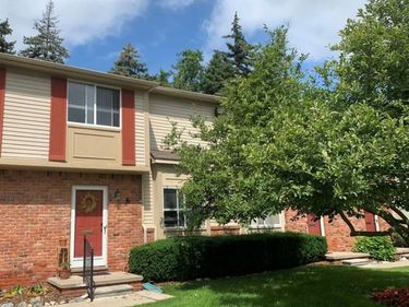 1813 Torquay Avenue, Royal Oak, MI 48073