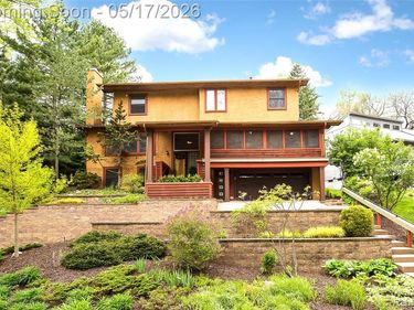 1321 Orkney Drive, Ann Arbor, MI 48103