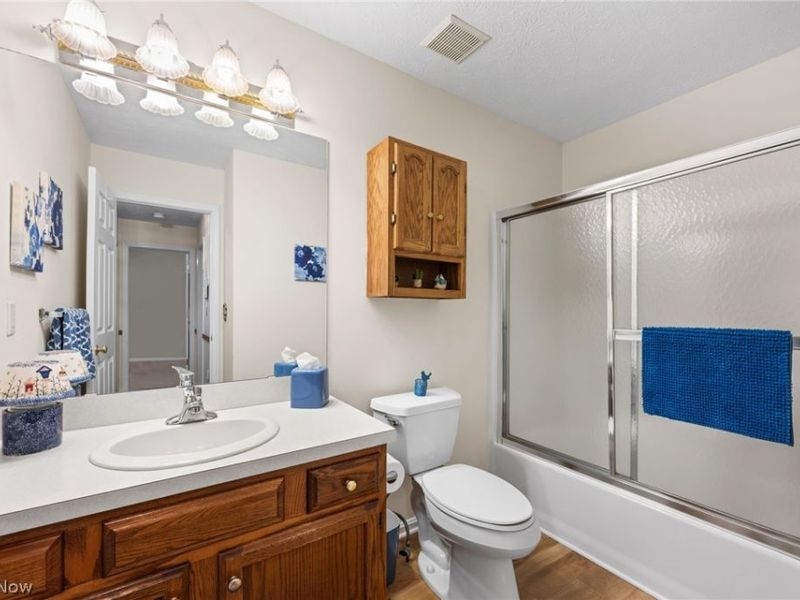 16406 Logan Court, Strongsville, OH 44136 Photo 27
