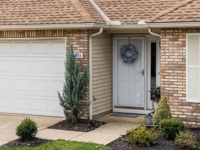 16406 Logan Court, Strongsville, OH 44136 Photo 6