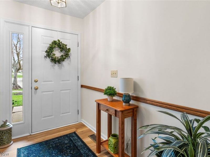 16406 Logan Court, Strongsville, OH 44136 Photo 7