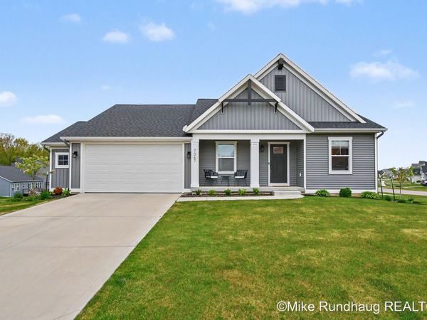 7367 Graymoor Street SE, Unit 44, Caledonia, MI 49316