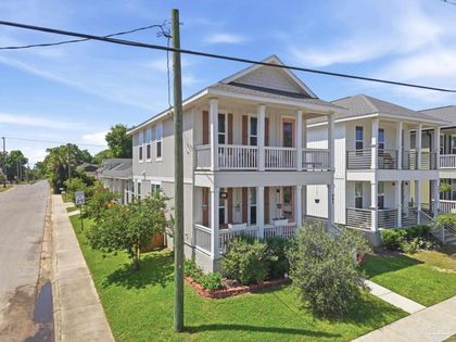 901 W Jackson St Pensacola, FL 32501