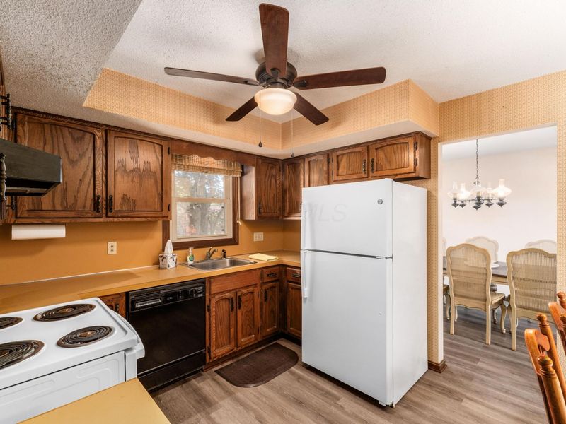 866 W Locust Street , Newark, OH 43055 Photo 13