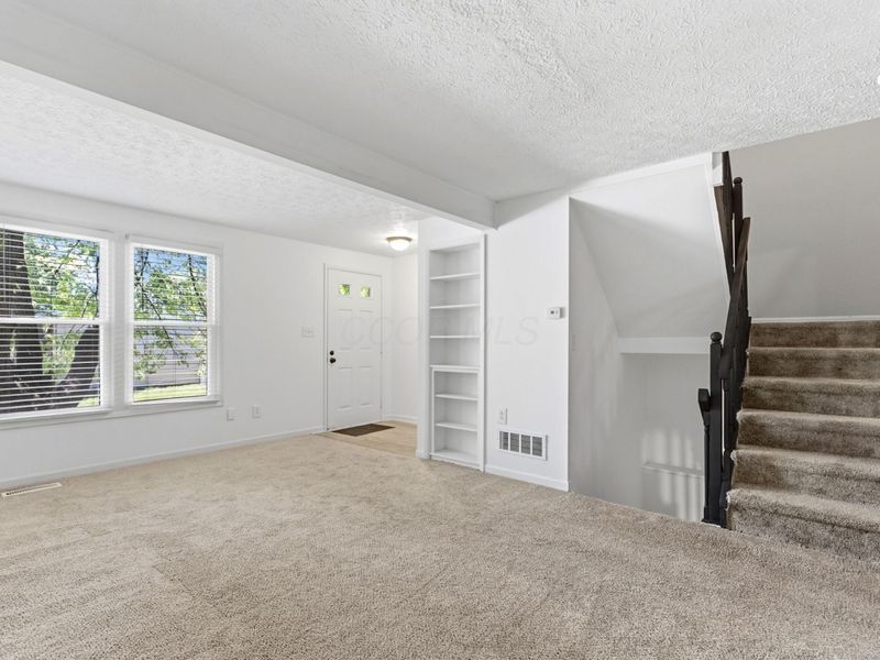 3856 Julia Court, Columbus, OH 43230 Photo 7