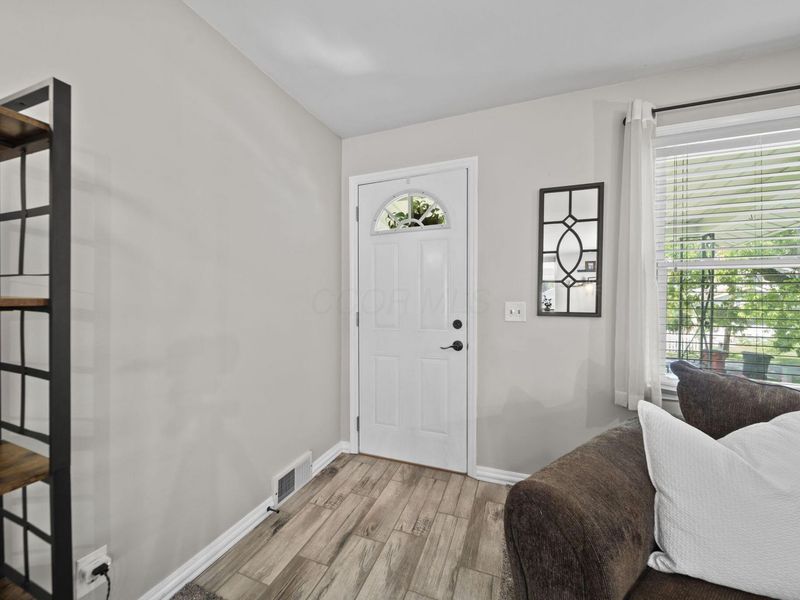 2465 Hyde Road, Grove City, OH 43123 Photo 5