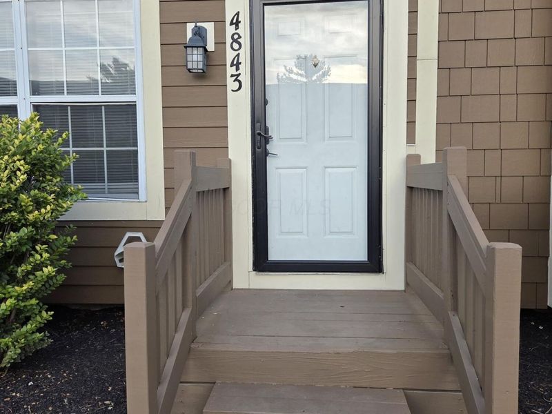 4843 Stoneybrook Boulevard , Unit 30E, Hilliard, OH 43026 Photo 3