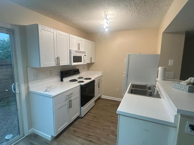 4843 Stoneybrook Boulevard , Unit 30E, Hilliard, OH 43026 Photo 7
