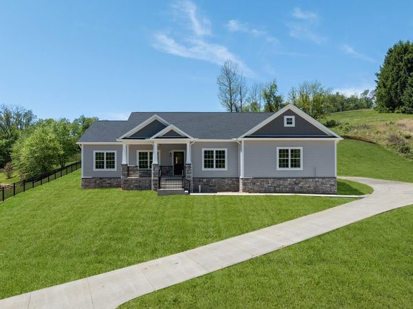 497 Pembroke Drive, Wheeling, WV 26059