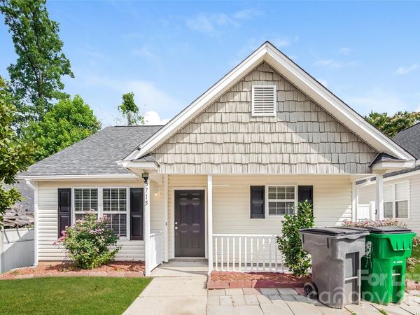 3715 Silver Ore Lane , Charlotte, NC 28216