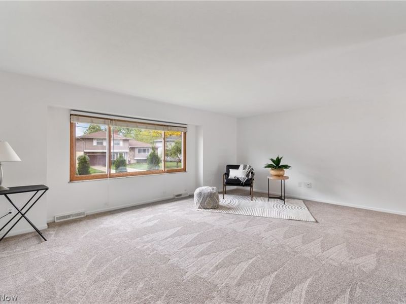 13665 Starlite Drive, Brook Park, OH 44142 Photo 5