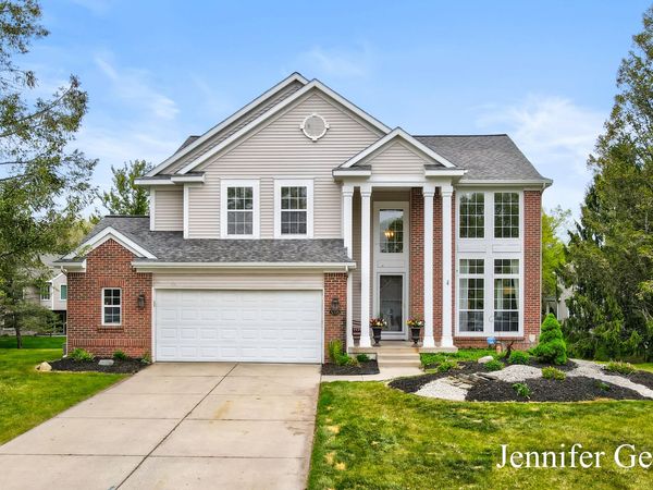 5395 Hartfield Court SE, Ada, MI 49301