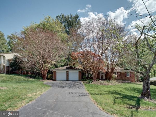 15313 BASSWOOD COURT , ROCKVILLE, MD 20853