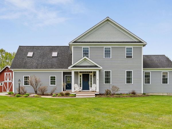 1 Naylor Road, Essex, VT 05452