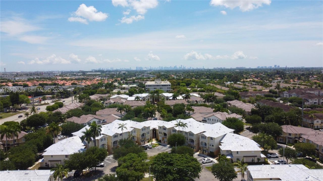 8912 W Flagler St, Unit 212, Miami, FL 33174 Photo