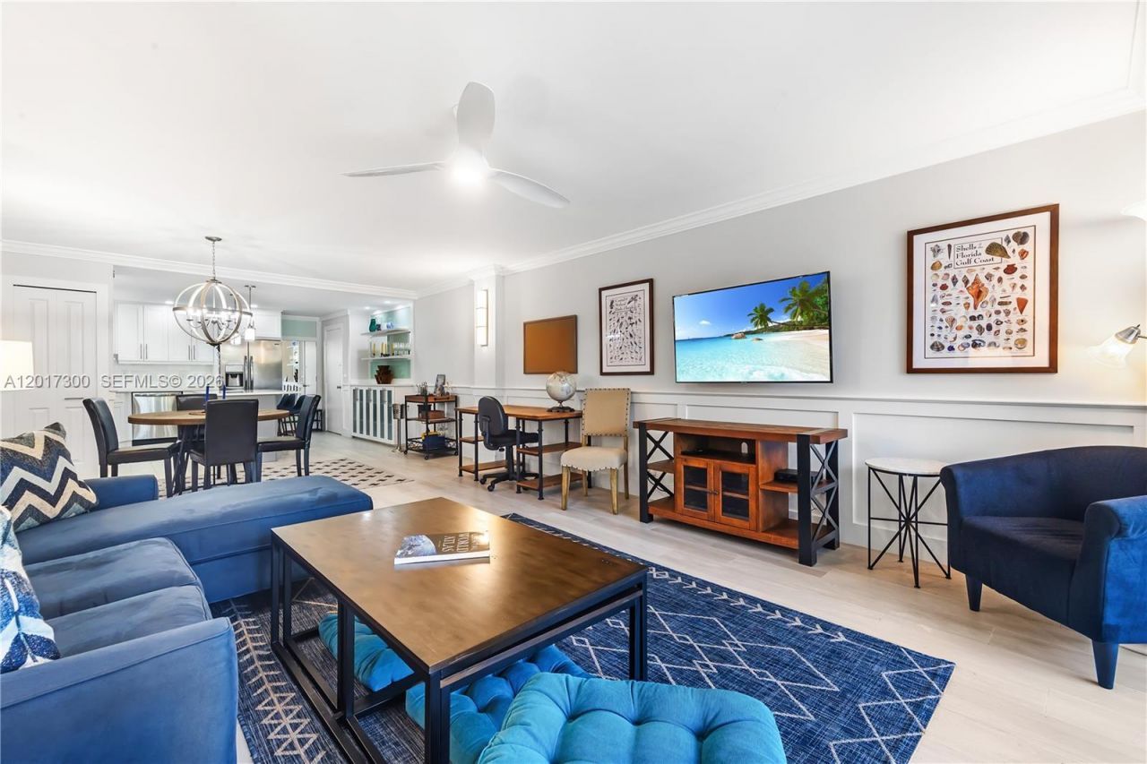 5 Bluebill , Unit 209, Naples, FL 34108 Photo
