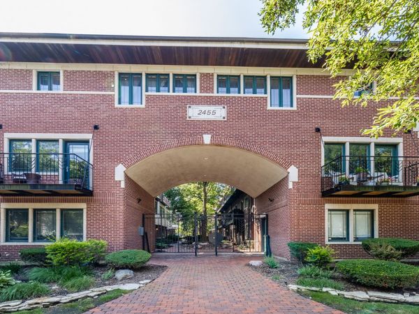 2455 W OHIO Street, Unit 13E, Chicago, IL 60612