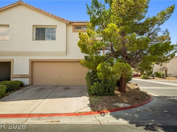 701 Spotted Eagle Street , Henderson, NV 89015