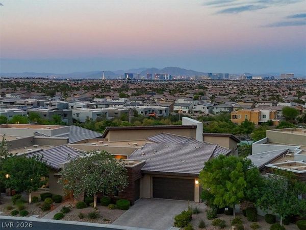 6316 Mojave Sky Street, Las Vegas, NV 89135