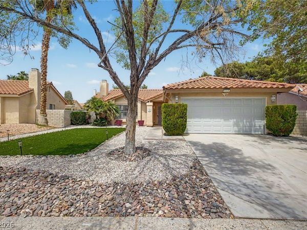 512 Macbrey Drive, Las Vegas, NV 89123
