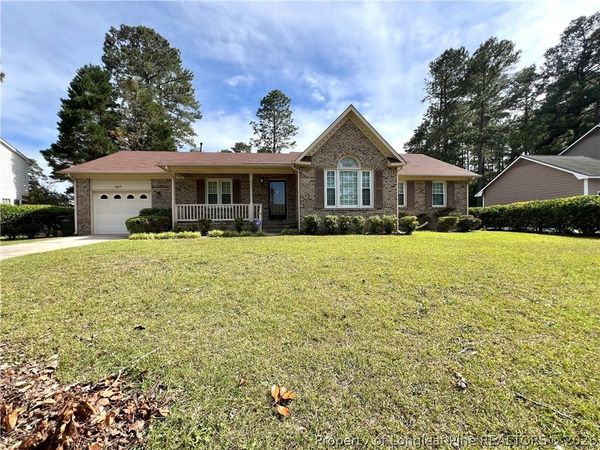 6017 Lakeway Drive , Fayetteville, NC 28306