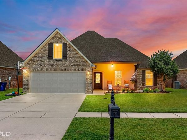 216 Apalachee Way, Bossier City, LA 71111
