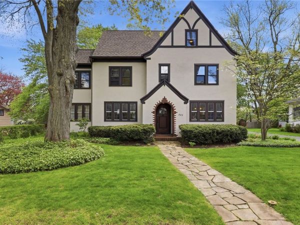 225 Oakdale Drive, Rochester, NY 14618