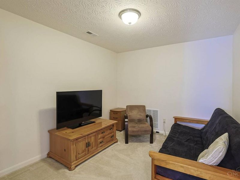 1296 Shadowood Trail, Maineville, OH 45039 Photo 16