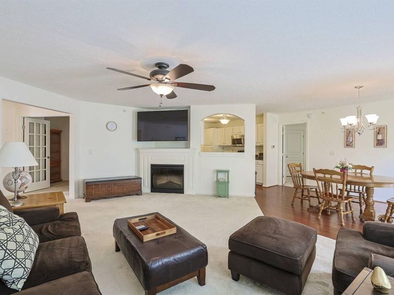 1296 Shadowood Trail, Maineville, OH 45039 Photo 8