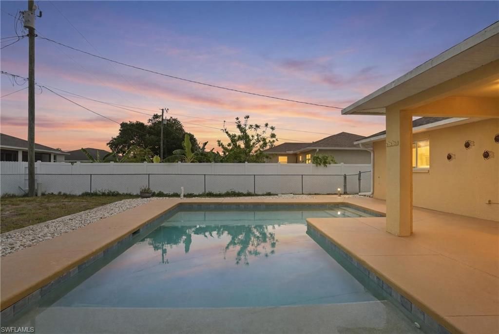 919 NE 18th Ter, Cape Coral, FL 33909 Photo