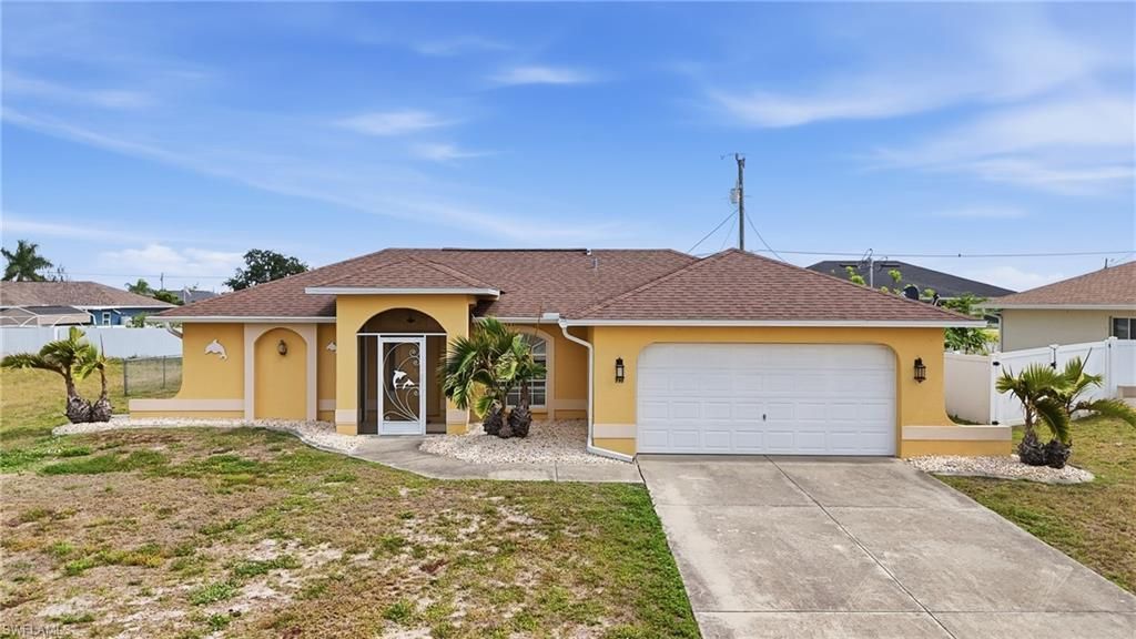 919 NE 18th Ter, Cape Coral, FL 33909 Photo