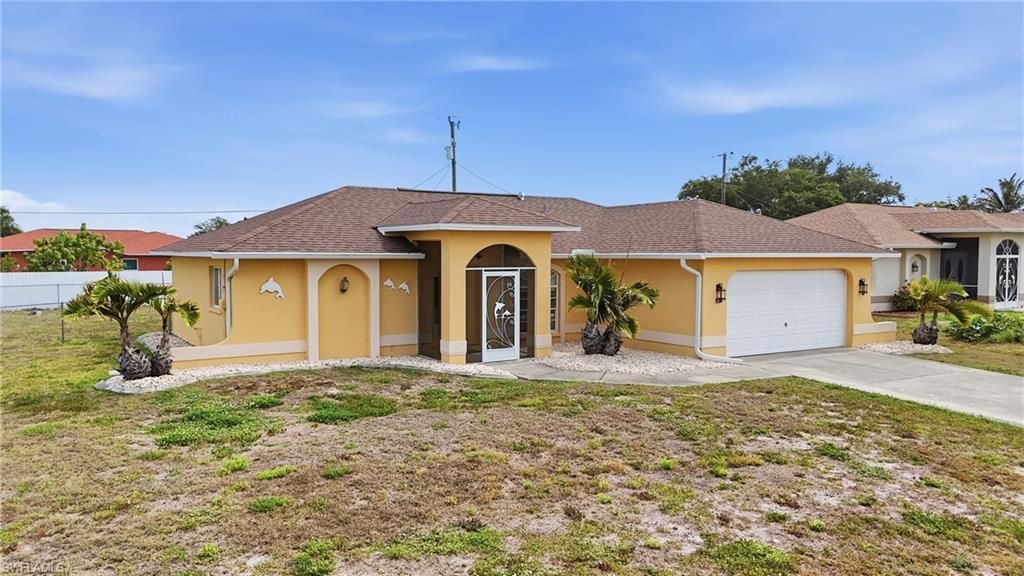 919 NE 18th Ter, Cape Coral, FL 33909 Photo