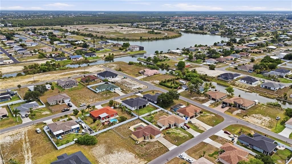 919 NE 18th Ter, Cape Coral, FL 33909 Photo