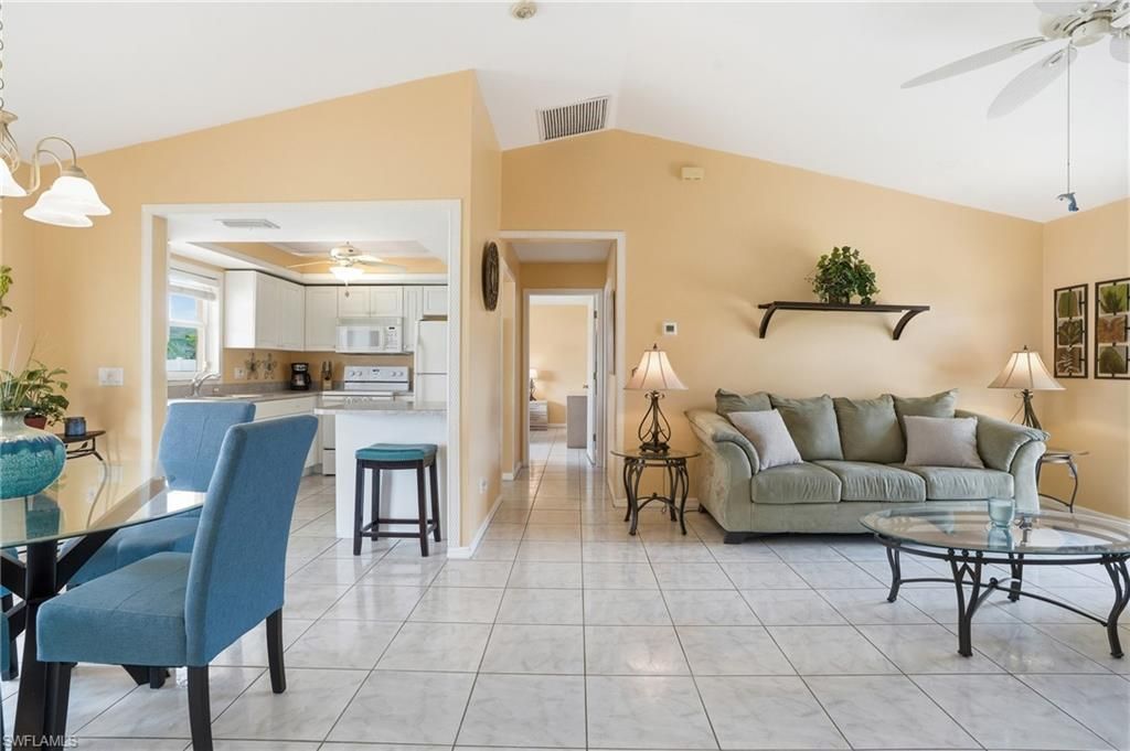 919 NE 18th Ter, Cape Coral, FL 33909 Photo