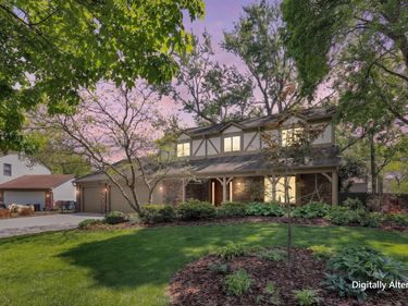 2411 Sovron Court, Dublin, OH 43016