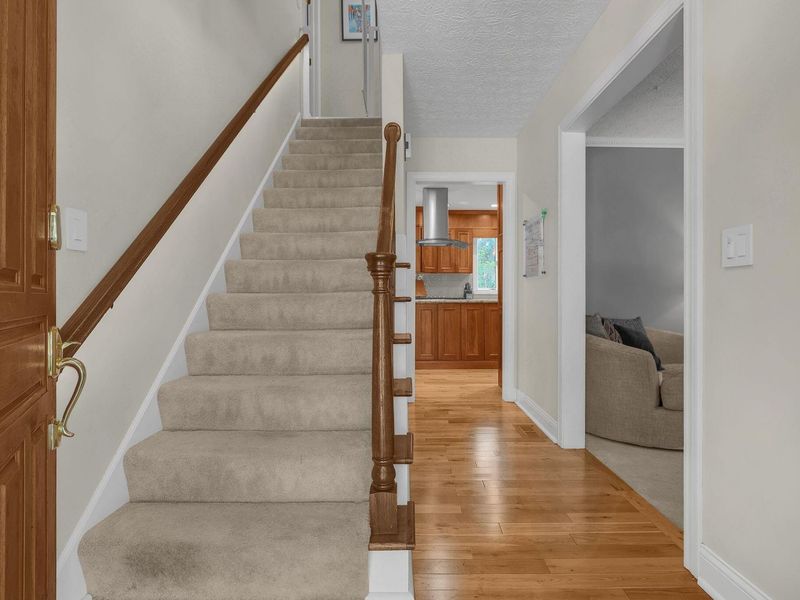 2411 Sovron Court, Dublin, OH 43016 Photo 7