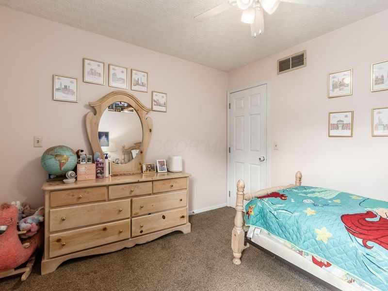377 King Avenue, Columbus, OH 43201 Photo 29
