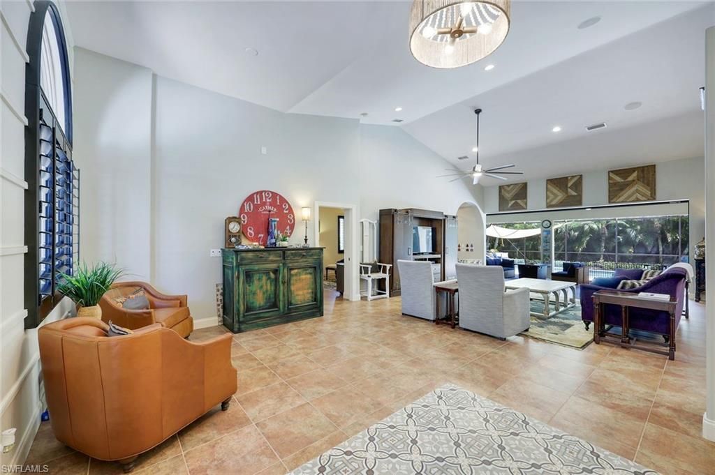 2039 Imperial Cir, Naples, FL 34110 Photo
