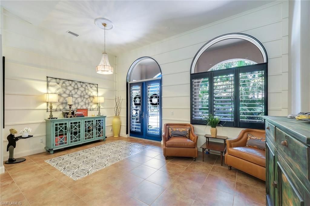 2039 Imperial Cir, Naples, FL 34110 Photo