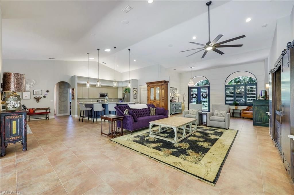 2039 Imperial Cir, Naples, FL 34110 Photo