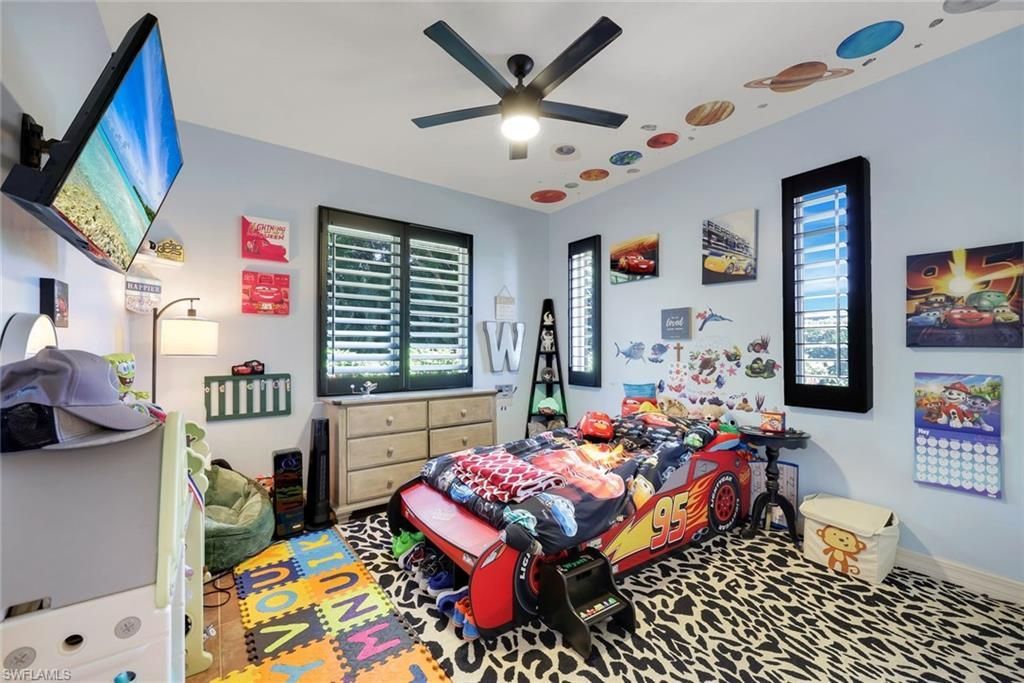2039 Imperial Cir, Naples, FL 34110 Photo