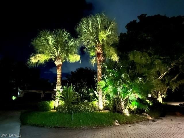 2039 Imperial Cir, Naples, FL 34110 Photo