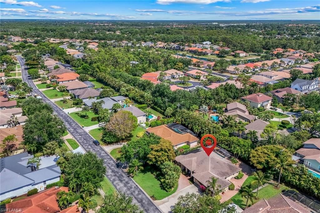2039 Imperial Cir, Naples, FL 34110 Photo