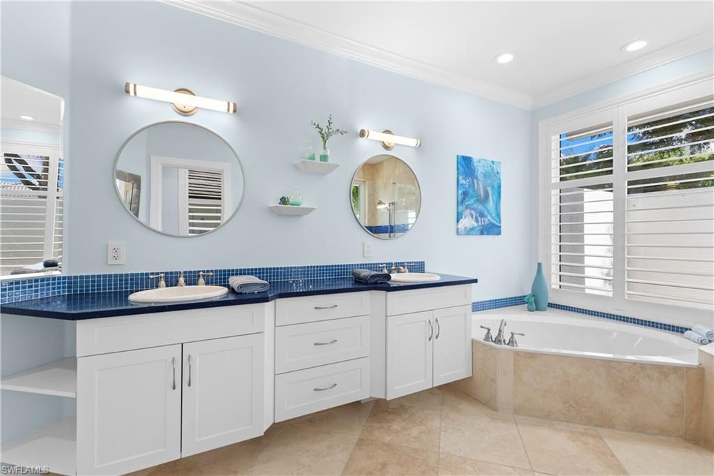 2039 Mission Dr, Naples, FL 34109 Photo
